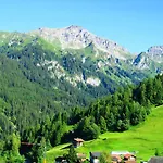 The Alpina Mountain Otel