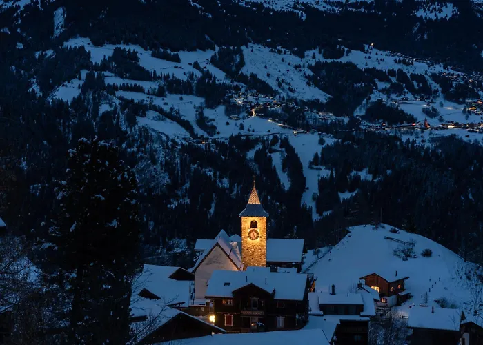 The Alpina Mountain تشيرتشين