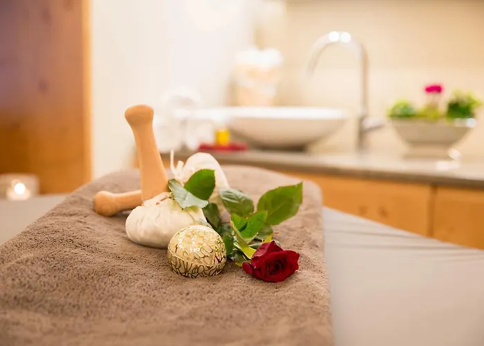 The Alpina Mountain تشيرتشين