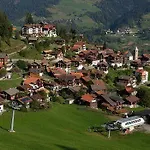 Szálloda The Alpina Mountain 3*
